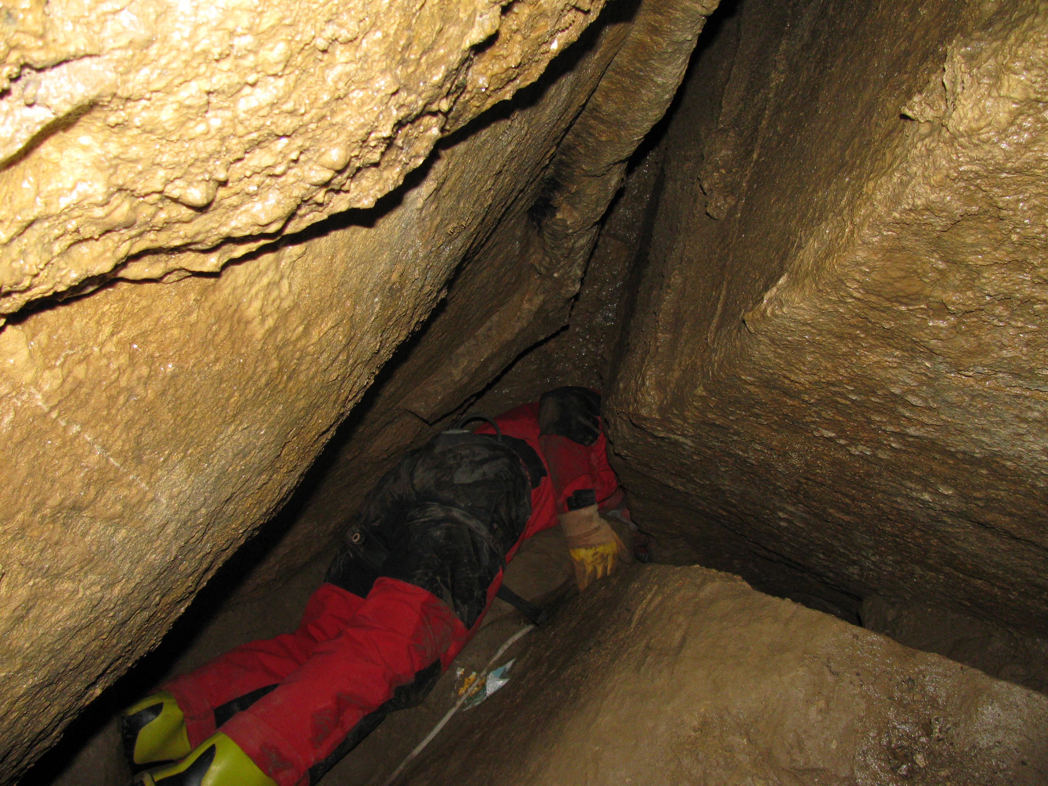 03. Mapovanie spodných častí jaskyne